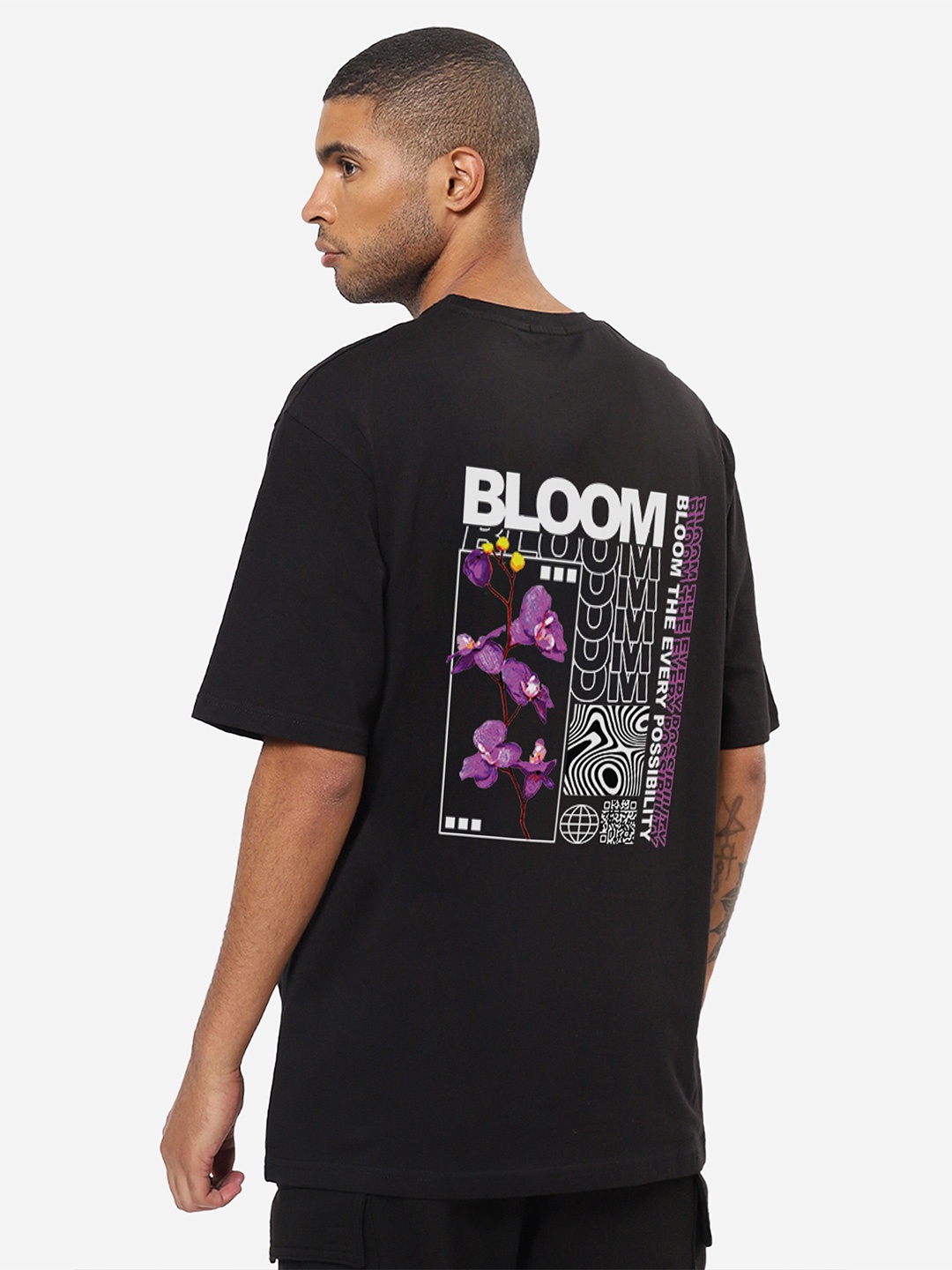 Mad Over Print Typography Printed Loose Fit Cotton T-shirt, Black