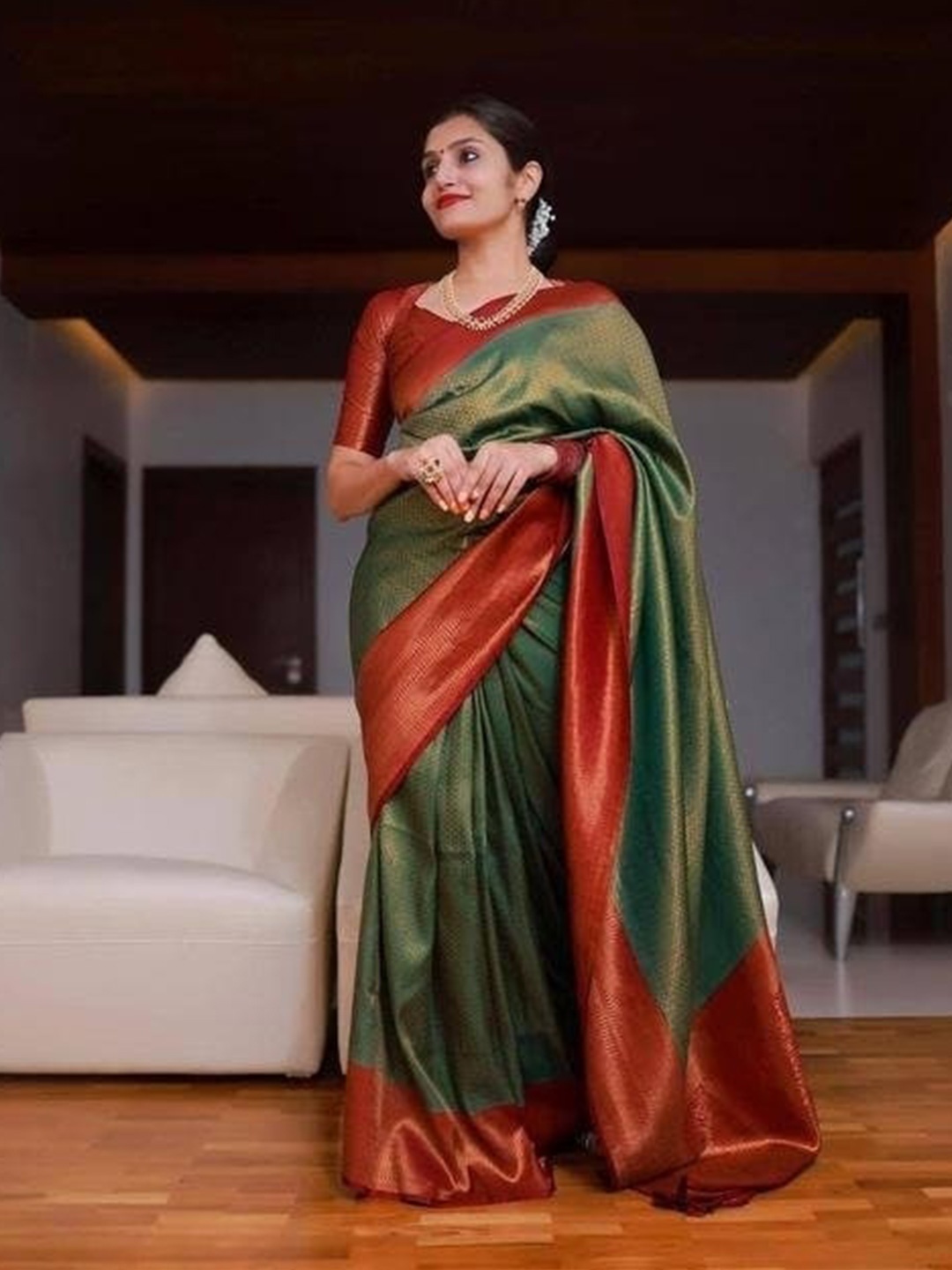 ORUS Jacquard Woven Design Zari Pure Silk Kanjeevaram Saree, Green