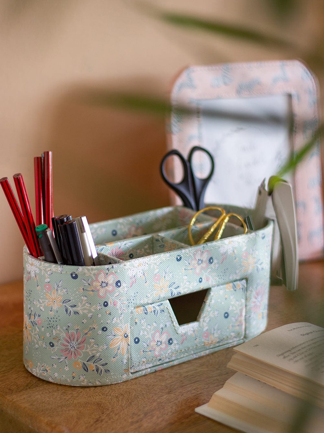 The Wishing Chair Pearlised Paper Green & Yellow Magnolias Printed 7 In 1 Desk Organiser
The Wishing Chair Pearlised Paper Green & Yellow Magnolias Printed 7 In 1 Desk Organiser