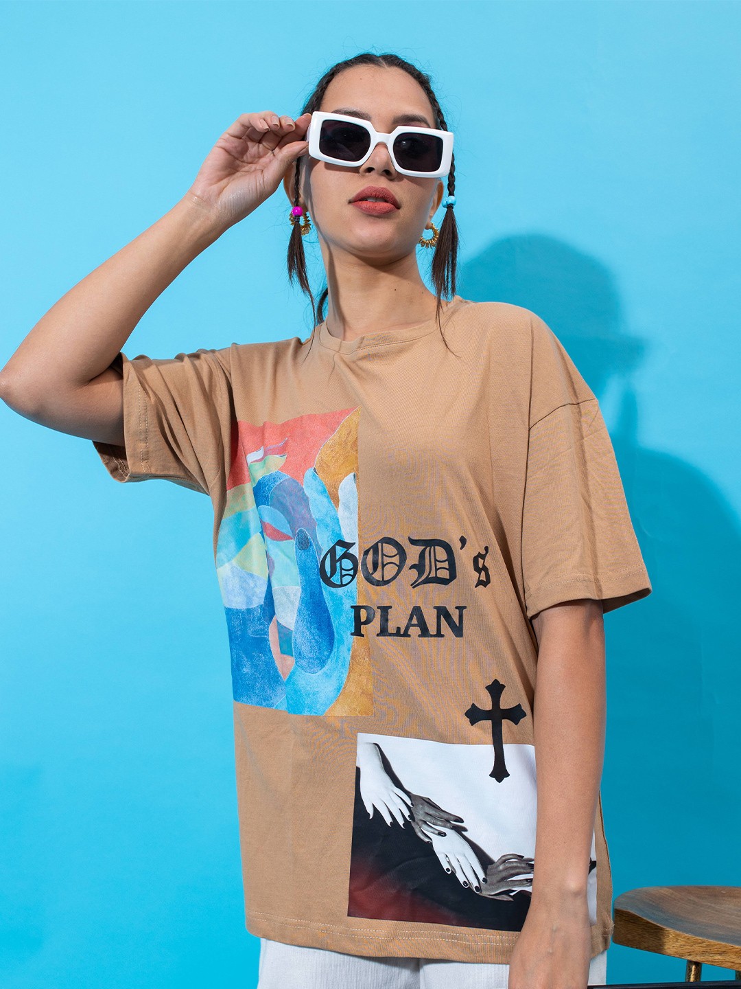 Stylecast X Hersheinbox Women Printed Drop Shoulder Sleeves Pure Cotton Boxy T-shirt, Khaki
Stylecast X Hersheinbox Women Printed Drop Shoulder Sleeves Pure Cotton Boxy T-shirt, Khaki