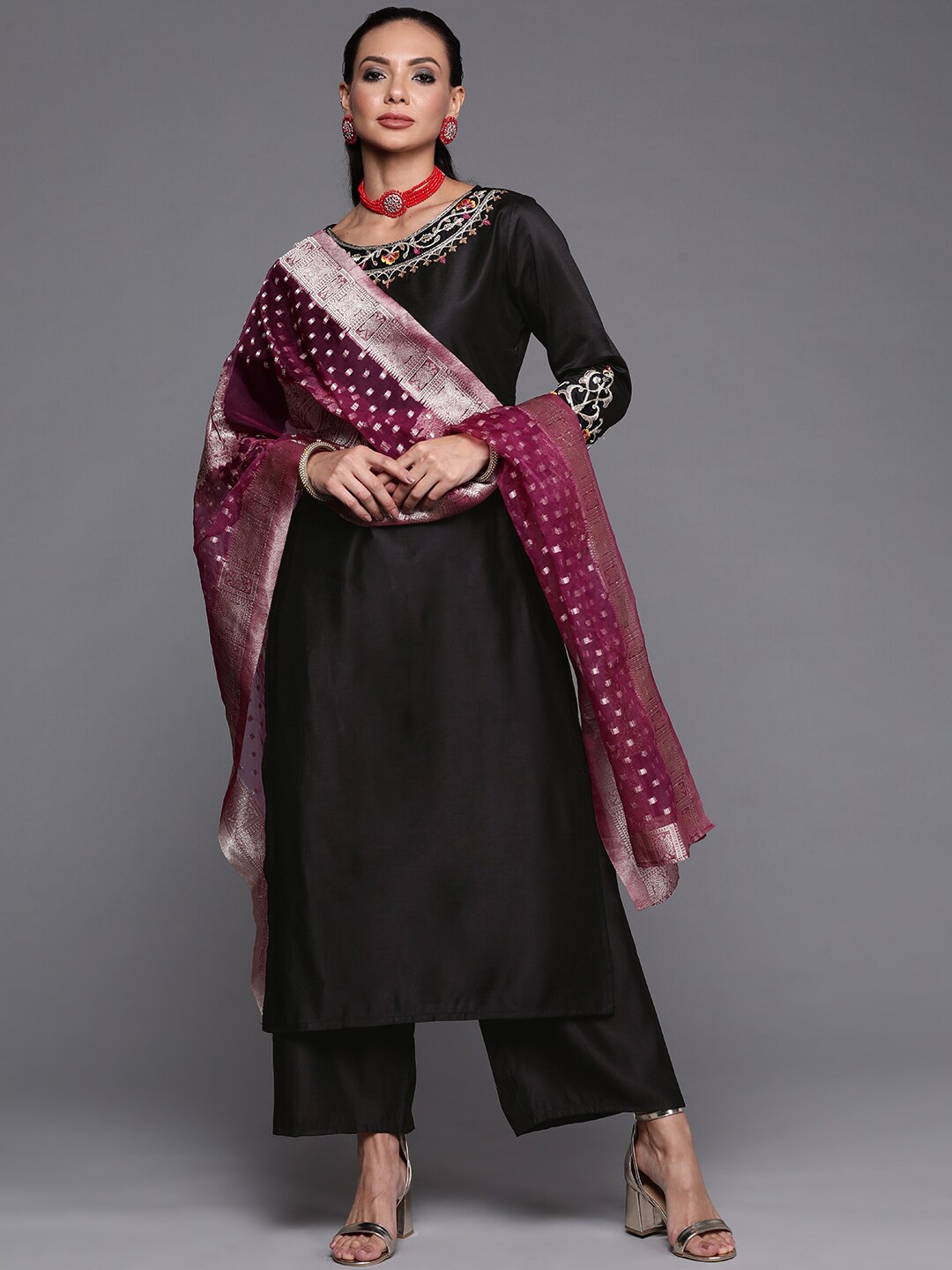 Indo Era Women Ethnic Motifs Embroidered Sequinned Kurta & Palazzos With Dupatta, Black
Indo Era Women Ethnic Motifs Embroidered Sequinned Kurta & Palazzos With Dupatta, Black