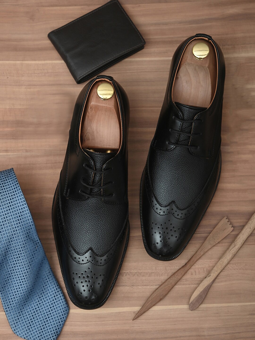 HERE&NOW Men Textured Formal Brogues, Black