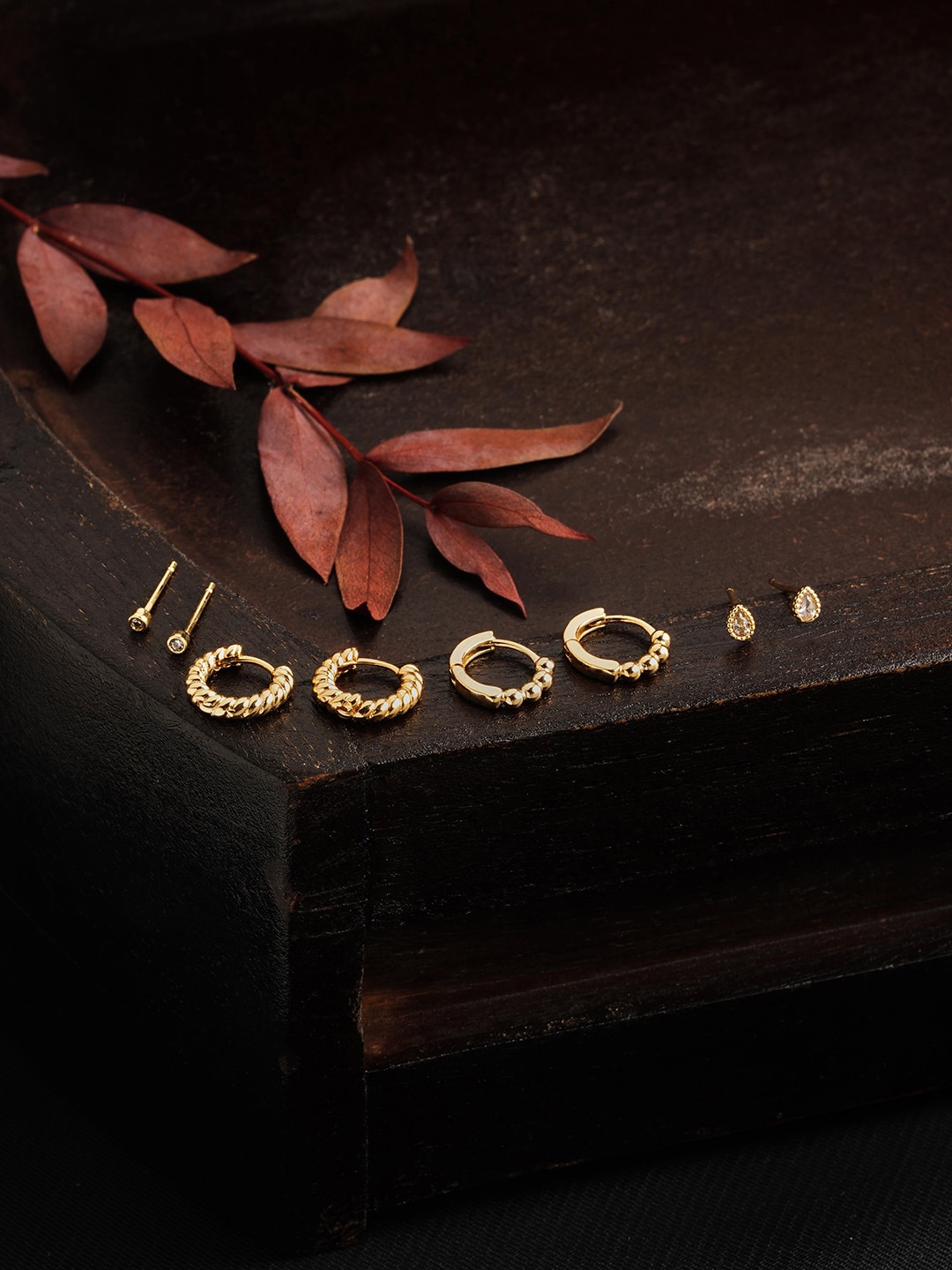 Accessorize Women Set Of 4 Gold-Plated Contemporary Studs & Hoop Earring Earrings
Accessorize Women Set Of 4 Gold-Plated Contemporary Studs & Hoop Earring Earrings