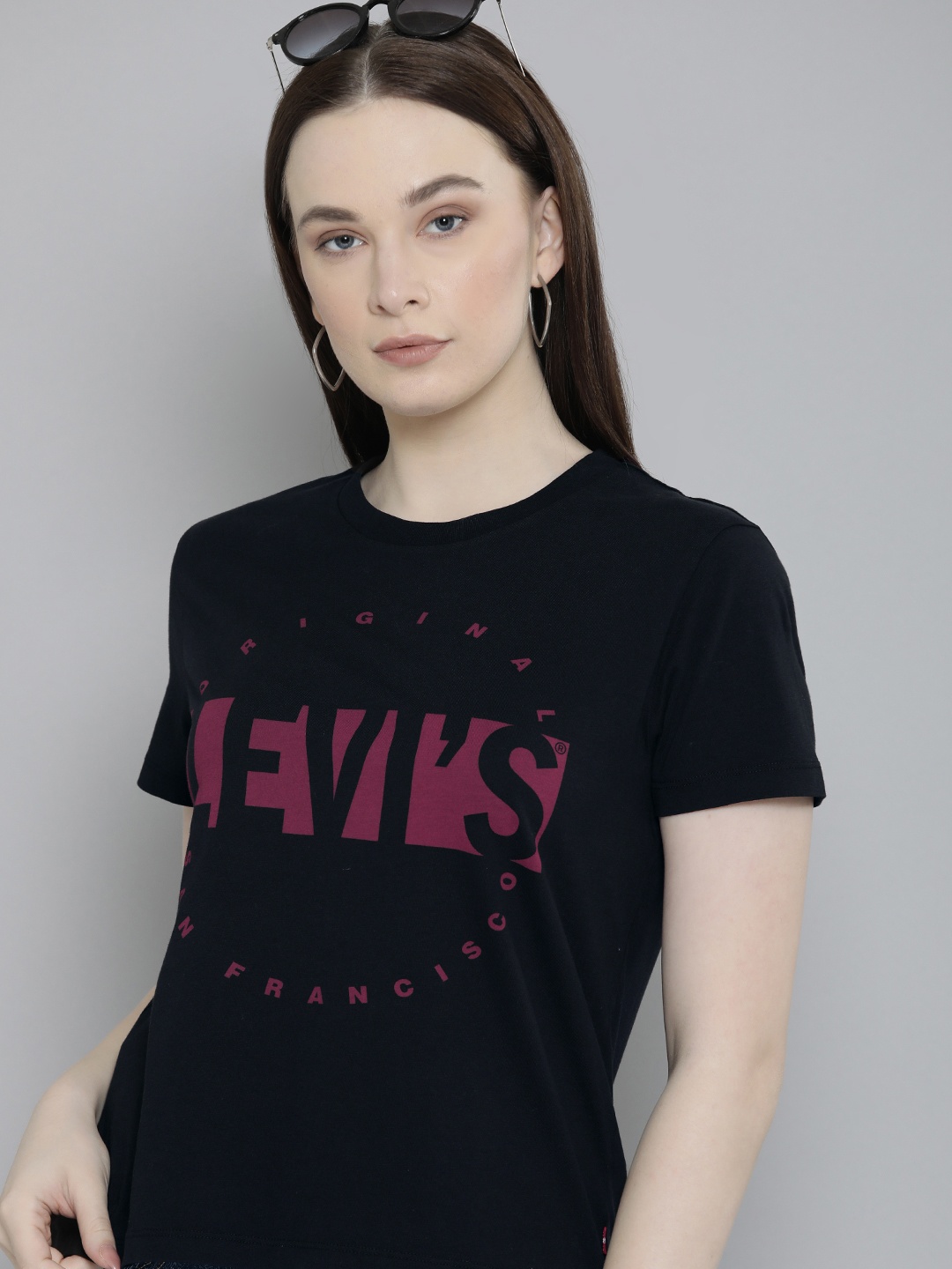 Levis Women Brand Logo Printed Pure Cotton T-shirt, Black