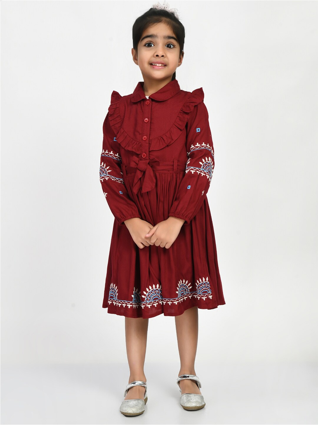 Bella Moda Girls Ethnic Motifs Embroidered Pure Cotton Fit And Flare Dress With Belt, Maroon
Bella Moda Girls Ethnic Motifs Embroidered Pure Cotton Fit And Flare Dress With Belt, Maroon