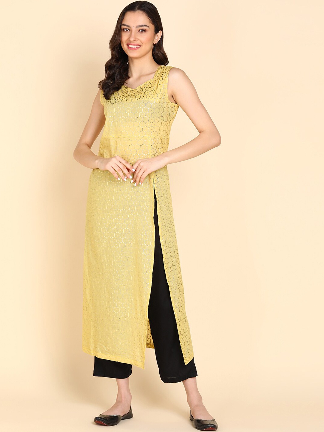 Sangria Geometric Printed Sleeveless Pure Cotton Straight Kurta With Trousers, Yellow
Sangria Geometric Printed Sleeveless Pure Cotton Straight Kurta With Trousers, Yellow