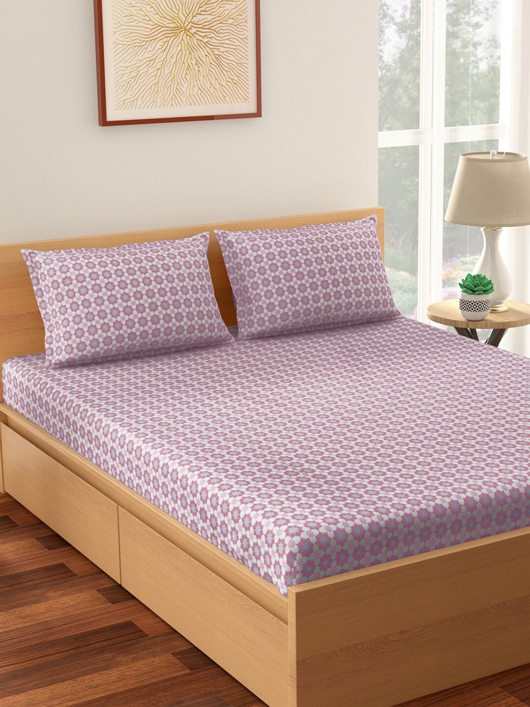 Living scapes by Pantaloons Pink & White 128 TC Flat Queen Bedsheet & 2 Pillow Covers
Living scapes by Pantaloons Pink & White 128 TC Flat Queen Bedsheet & 2 Pillow Covers