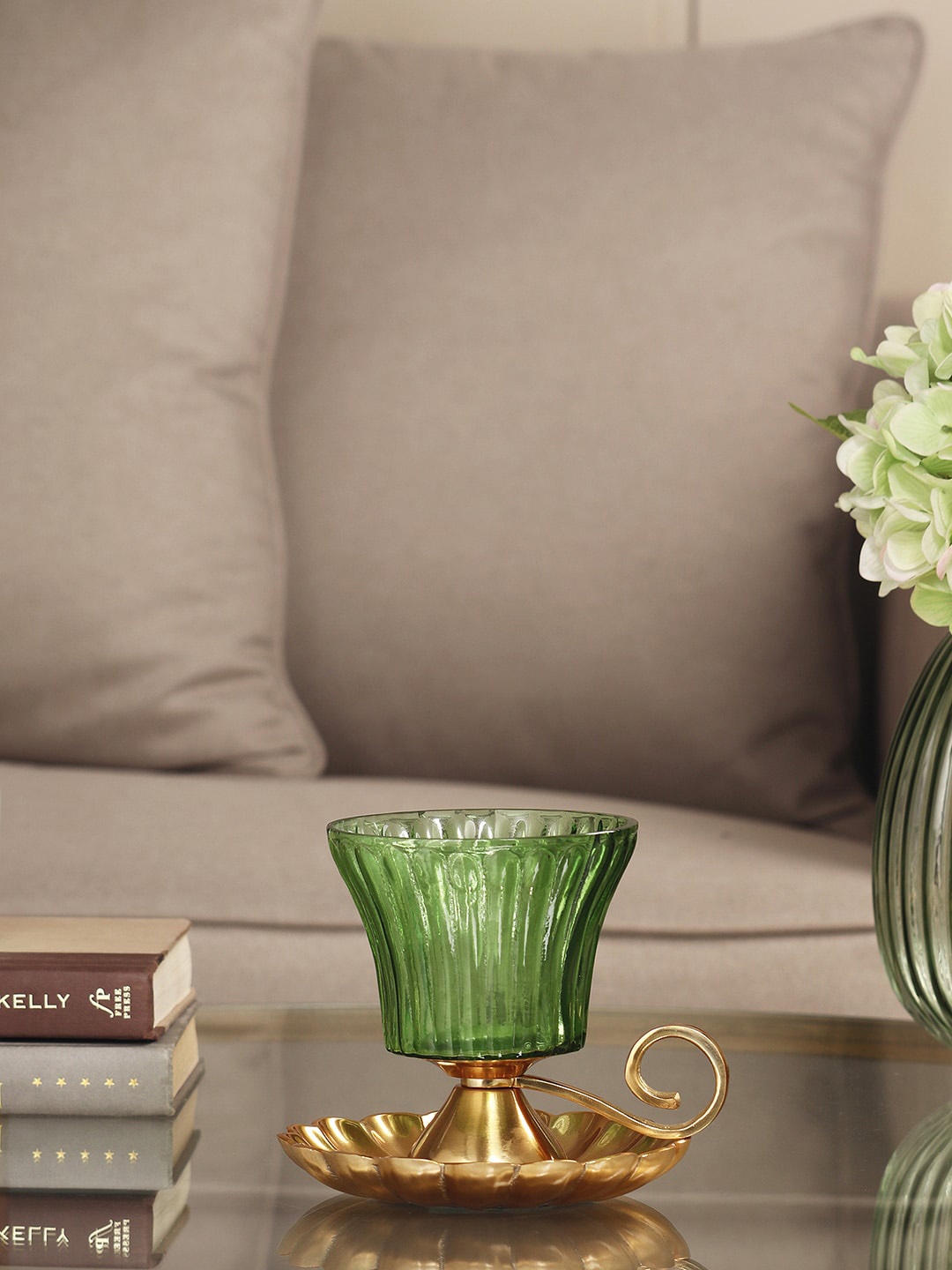 Pure Home and Living Green & Gold Toned Ribbed Glass Votive With Metal Base And Handle Candle Holder
Pure Home and Living Green & Gold Toned Ribbed Glass Votive With Metal Base And Handle Candle Holder
