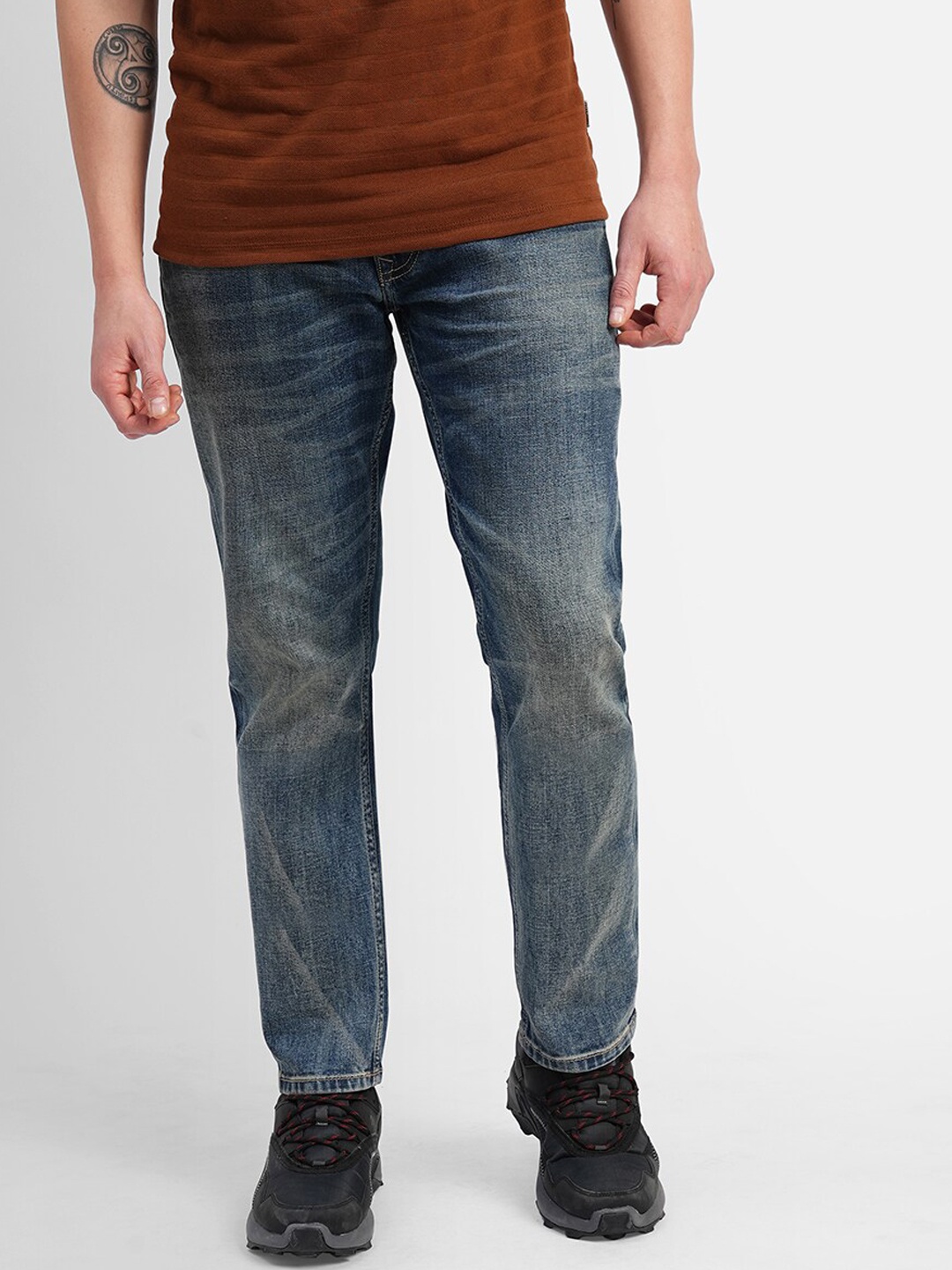 Jack & Jones Men Slim Fit Mildly Distressed Heavy Fade Stretchable Cotton Jeans, Blue
Jack & Jones Men Slim Fit Mildly Distressed Heavy Fade Stretchable Cotton Jeans, Blue