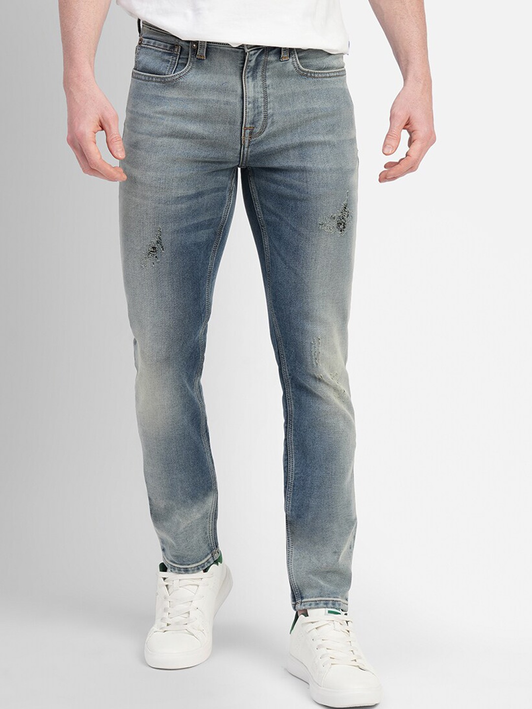 Jack & Jones Men Slim Fit Mildly Distressed Heavy Fade Stretchable Cotton Jeans, Blue
Jack & Jones Men Slim Fit Mildly Distressed Heavy Fade Stretchable Cotton Jeans, Blue