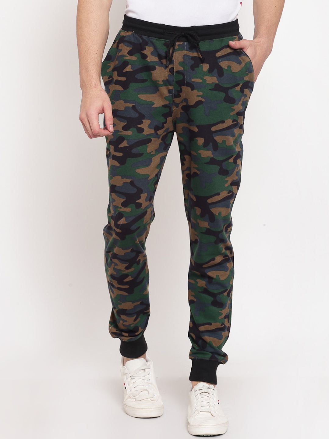 PAUSE SPORT Men Camouflage Printed Cotton Regular Fit Mid-Rise Original Joggers, Olive
PAUSE SPORT Men Camouflage Printed Cotton Regular Fit Mid-Rise Original Joggers, Olive
