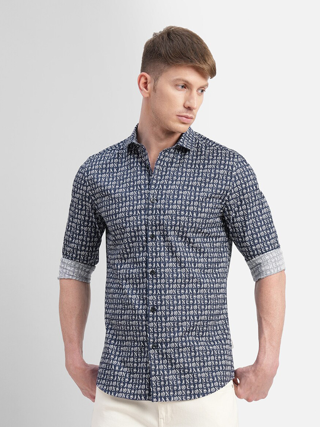 Jack & Jones Men Slim Fit Abstract Printed Casual Cotton Shirt, Navy blue 
Jack & Jones Men Slim Fit Abstract Printed Casual Cotton Shirt, Navy blue