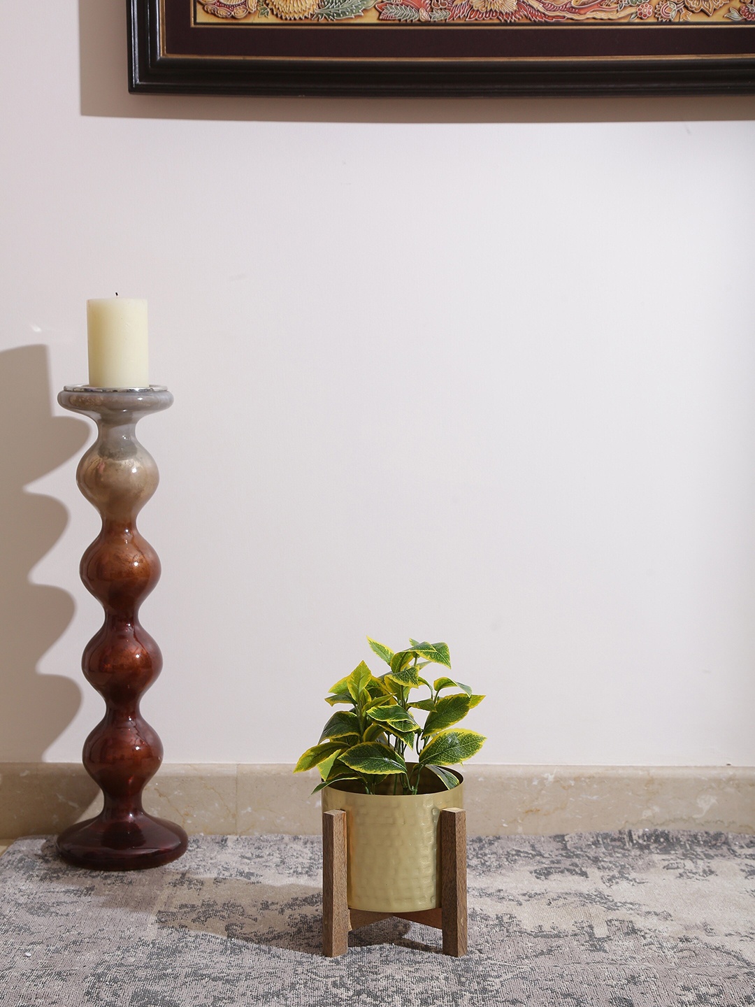 Amoliconcepts Persian Inspiration Gold-Toned & Brown Textured Planter With Wooden Stand
Amoliconcepts Persian Inspiration Gold-Toned & Brown Textured Planter With Wooden Stand