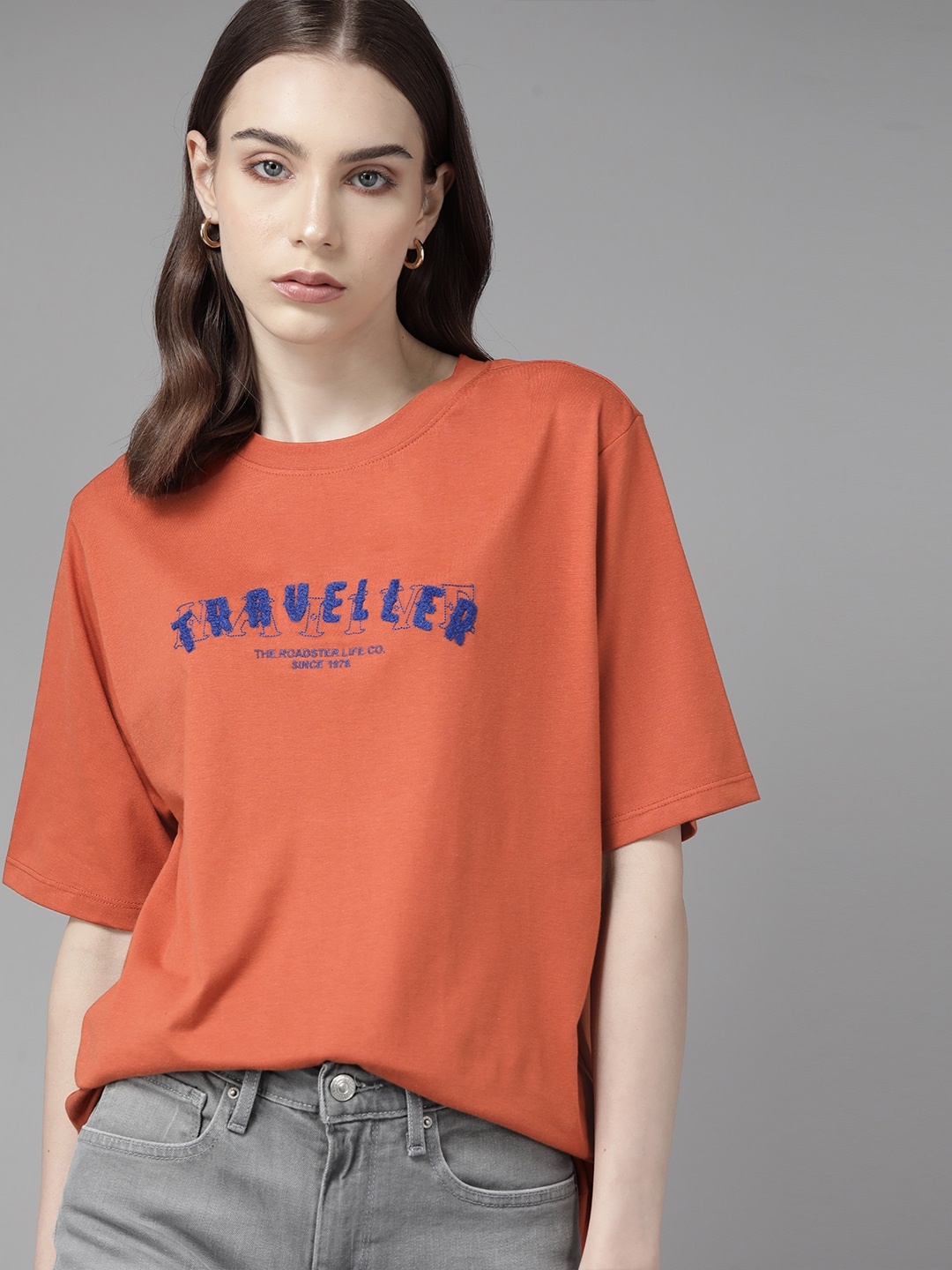 The Roadster Lifestyle Co. Embroidered Drop-Shoulder Sleeves Oversized Longline T-shirt, Rust
The Roadster Lifestyle Co. Embroidered Drop-Shoulder Sleeves Oversized Longline T-shirt, Rust