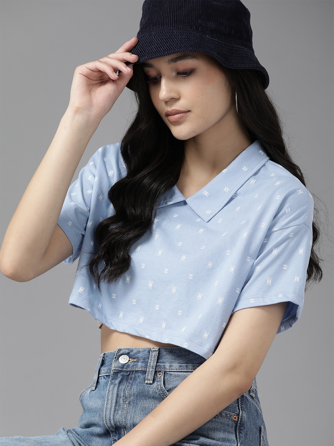 The Roadster Lifestyle Co. Printed Drop-Shoulder Sleeves Cropped Boxy T-shirt, Blue
The Roadster Lifestyle Co. Printed Drop-Shoulder Sleeves Cropped Boxy T-shirt, Blue