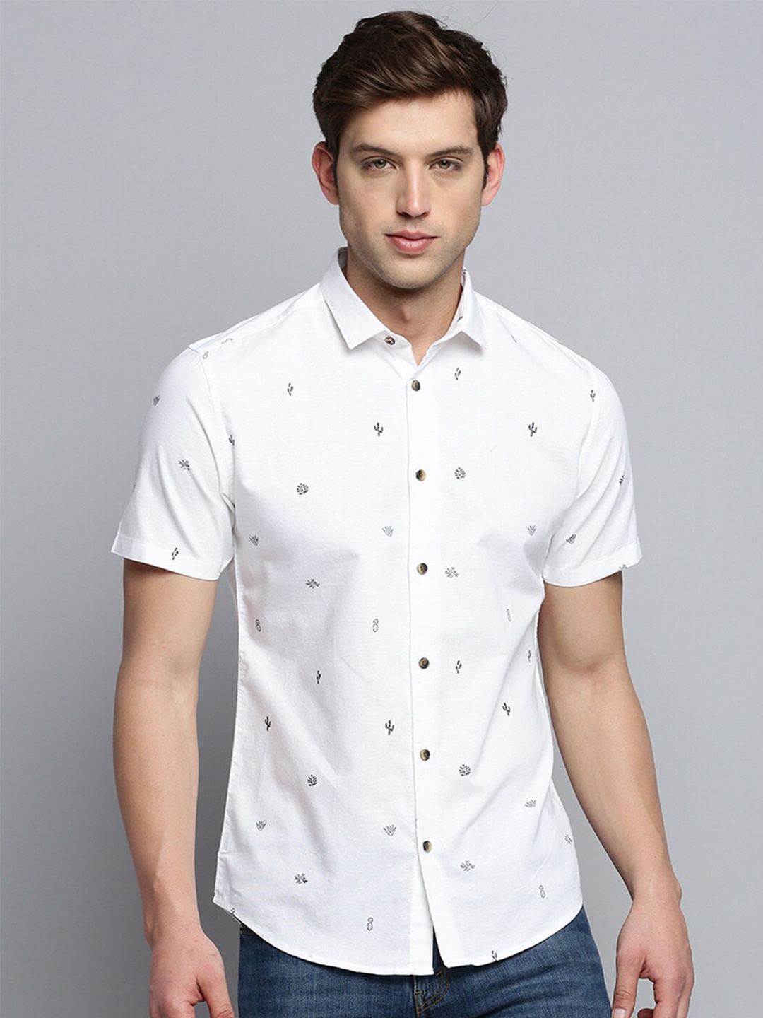 SHOWOFF Spread Collar Short Sleeves Classic Micro Printed Casual Cotton Shirt, White
SHOWOFF Spread Collar Short Sleeves Classic Micro Printed Casual Cotton Shirt, White