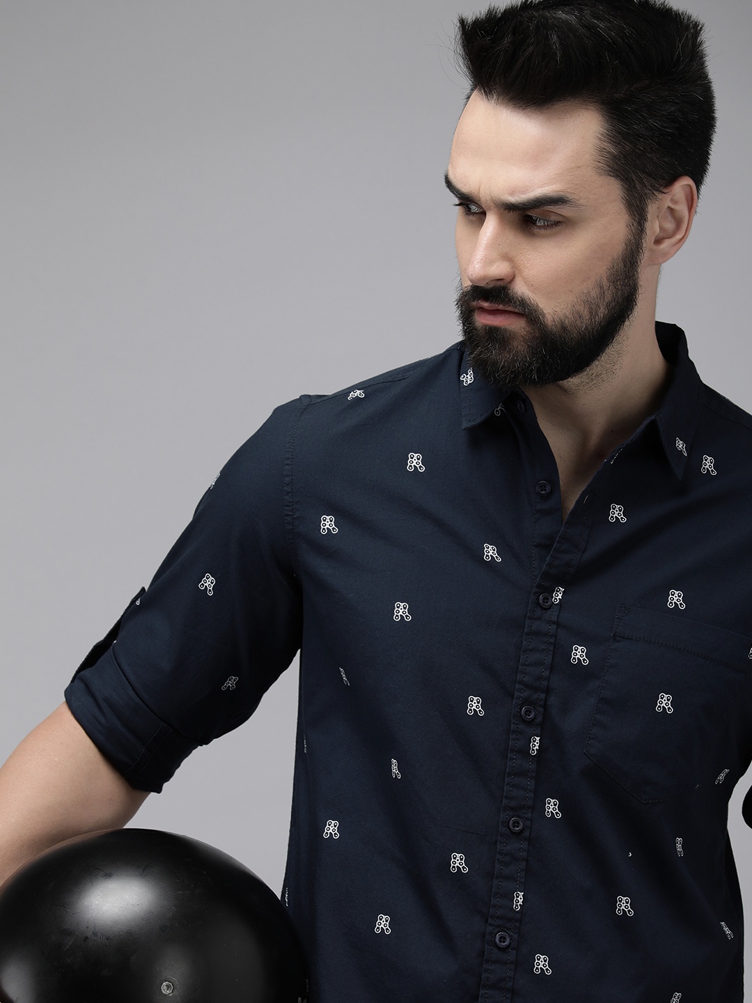 The Roadster Lifestyle Co. Men Pure Cotton Geometric Printed Casual Shirt, Navy blue
The Roadster Lifestyle Co. Men Pure Cotton Geometric Printed Casual Shirt, Navy blue