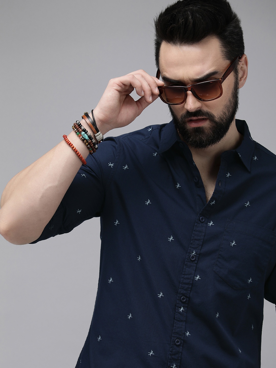 The Roadster Lifestyle Co. Men Pure Cotton Geometric Printed Casual Shirt, Navy blue
The Roadster Lifestyle Co. Men Pure Cotton Geometric Printed Casual Shirt, Navy blue
