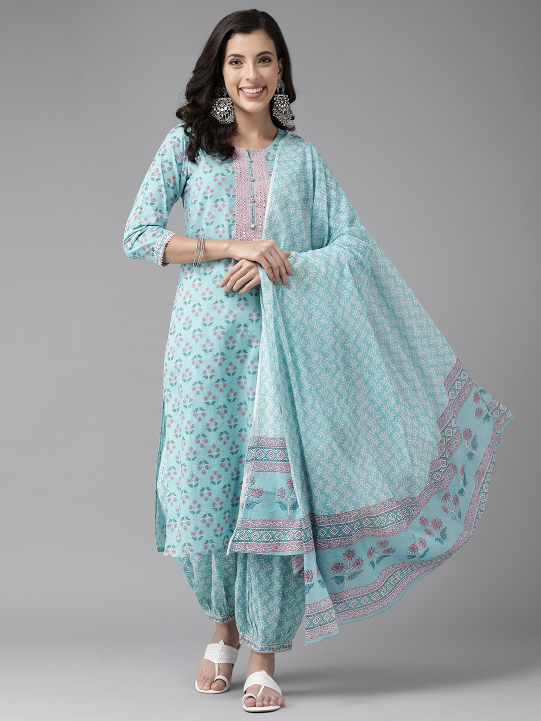 Prakrti Floral Printed Mirror Work Pure Cotton Kurta with Palazzos & With Dupatta, Turquoise blue
Prakrti Floral Printed Mirror Work Pure Cotton Kurta with Palazzos & With Dupatta, Turquoise blue