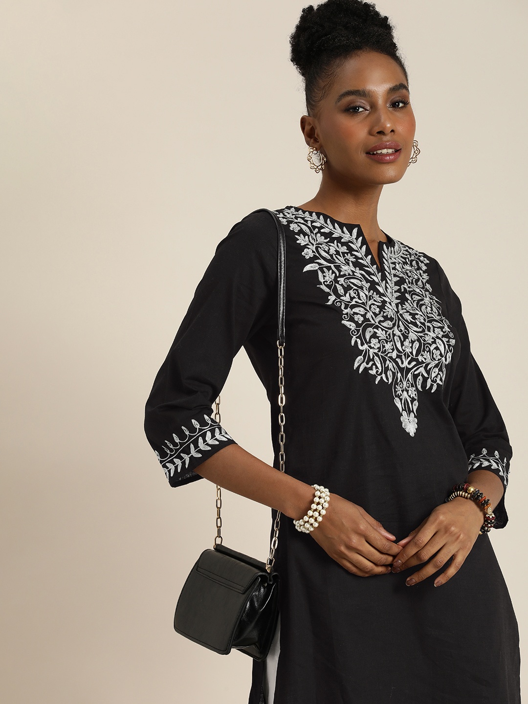 Taavi Women Floral Embroidered Yoke Design Woven Legacy Pure Cotton A-Line Kurta, Black
Taavi Women Floral Embroidered Yoke Design Woven Legacy Pure Cotton A-Line Kurta, Black