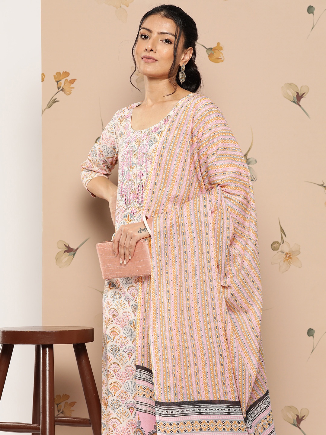 Yufta Floral Embroidered Mirror Work Pure Cotton Kurta With Trousers & With Dupatta, Peach
Yufta Floral Embroidered Mirror Work Pure Cotton Kurta With Trousers & With Dupatta, Peach