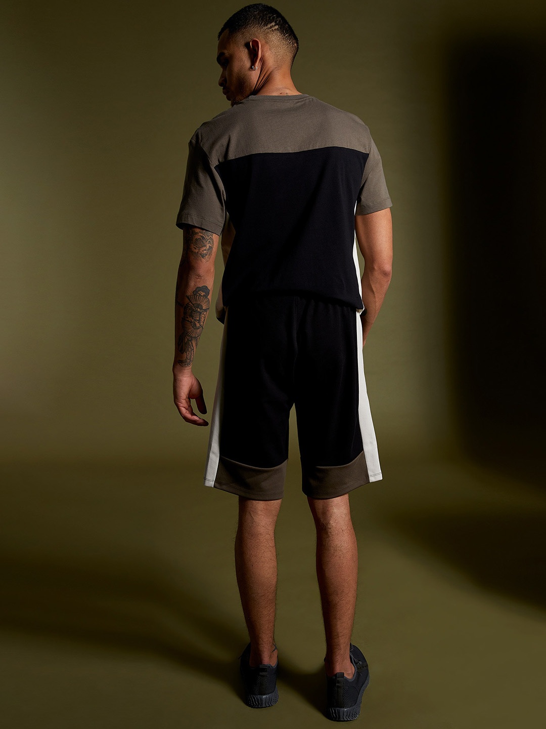 DeFacto Men Mid-Rise Shorts, Black
