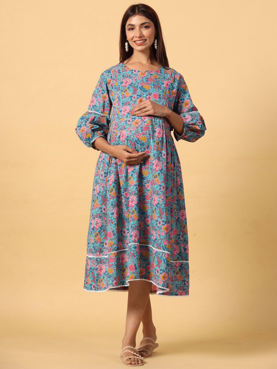 Ikk Kudi by Seerat Floral Printed Maternity Pure Cotton Fit & Flare dress, Turquoise blue
Ikk Kudi by Seerat Floral Printed Maternity Pure Cotton Fit & Flare dress, Turquoise blue