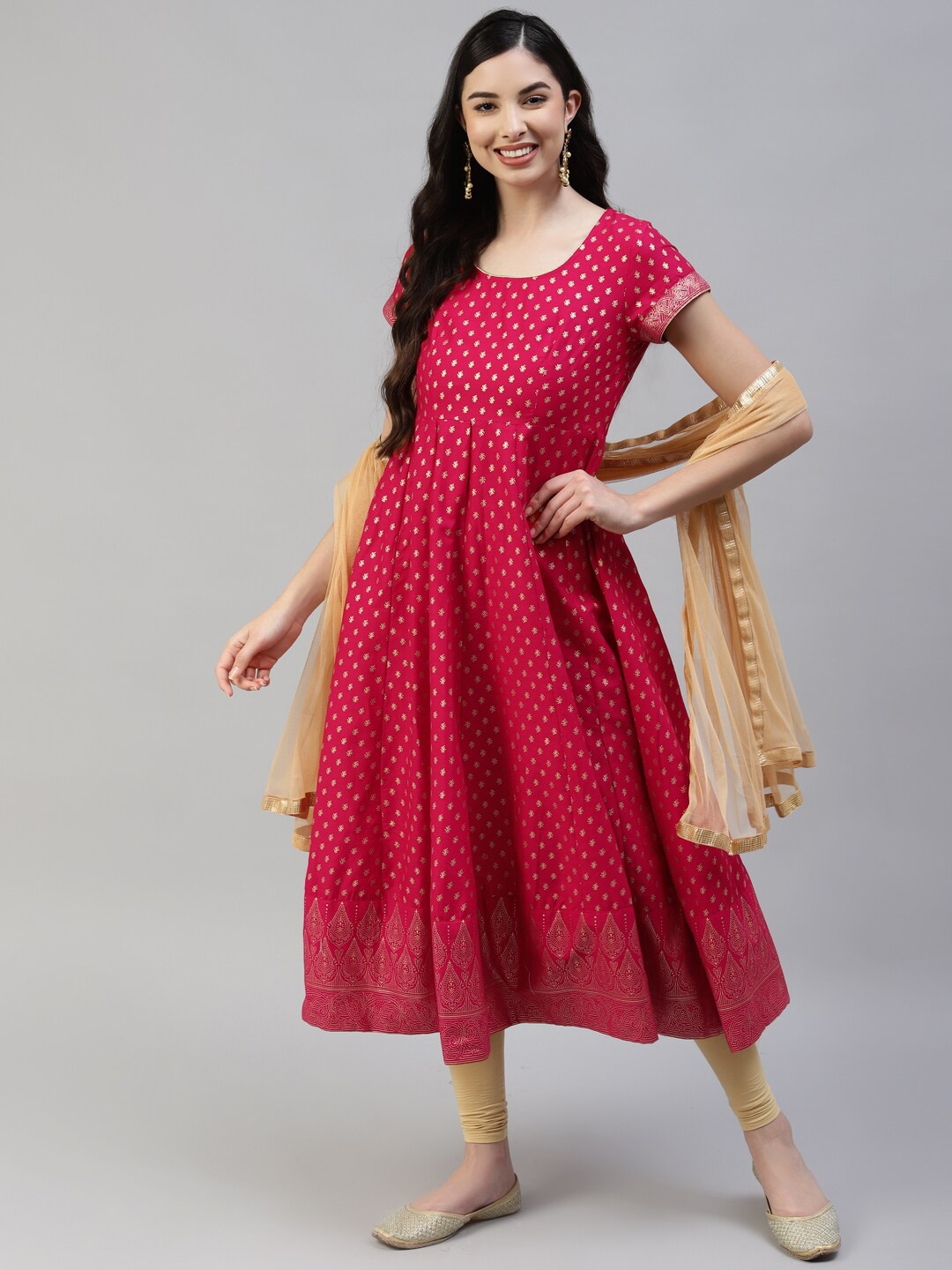 Poshak Hub Ethnic Motifs Printed Anarkali Pure Cotton Kurta With Leggings & Dupatta, Red
Poshak Hub Ethnic Motifs Printed Anarkali Pure Cotton Kurta With Leggings & Dupatta, Red