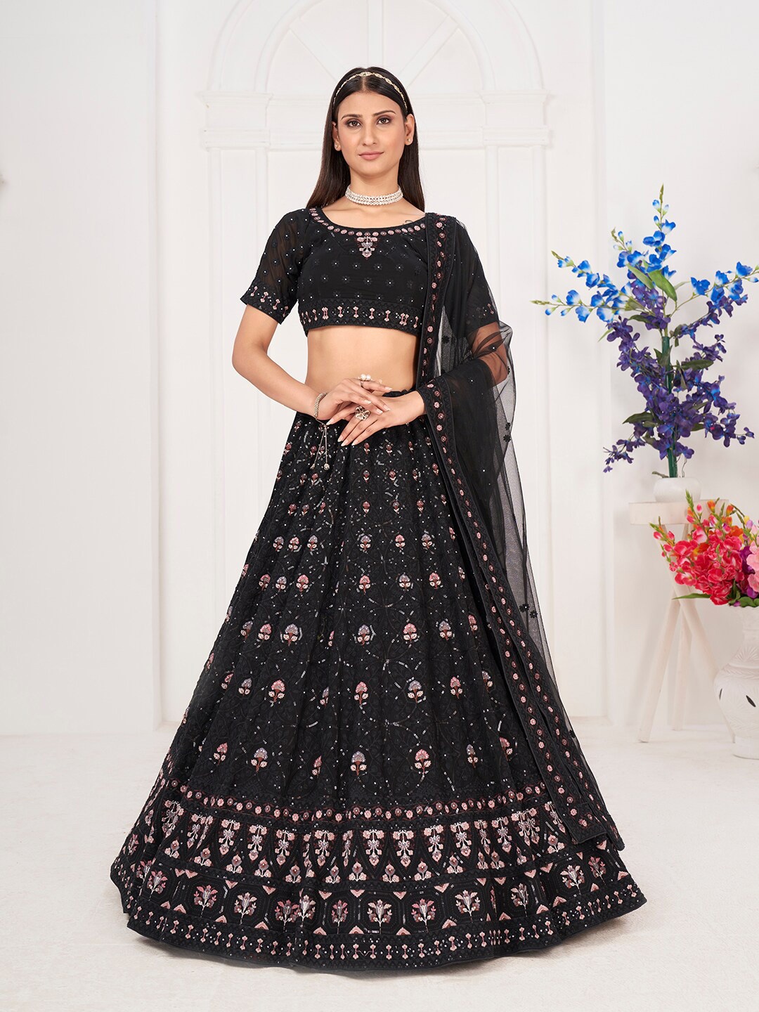 SHOPGARB Embroidered Sequinned Semi-Stitched Lehenga & Unstitched Blouse With Dupatta, Black
SHOPGARB Embroidered Sequinned Semi-Stitched Lehenga & Unstitched Blouse With Dupatta, Black