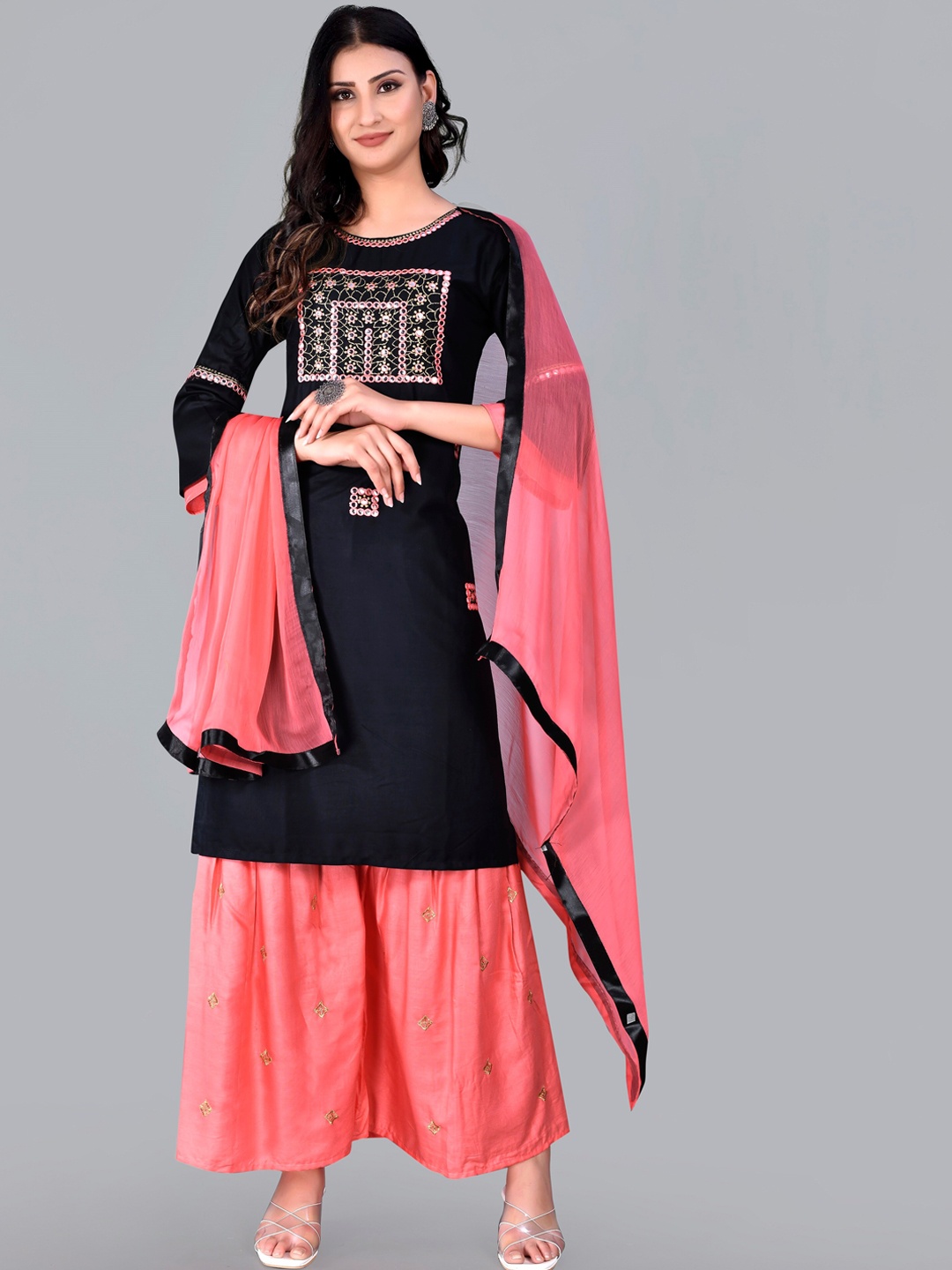 Fashion FRICKS Ethnic Motif Embroidered Mirror Work Kurta With Palazzos & Dupatta, Black
Fashion FRICKS Ethnic Motif Embroidered Mirror Work Kurta With Palazzos & Dupatta, Black