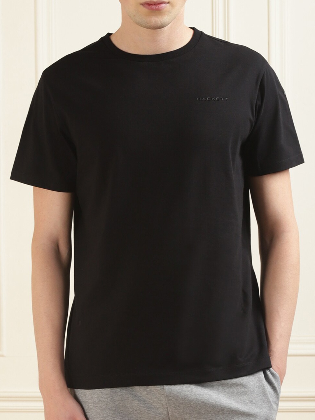 HACKETT LONDON Men Round Neck Solid T-shirt, Black