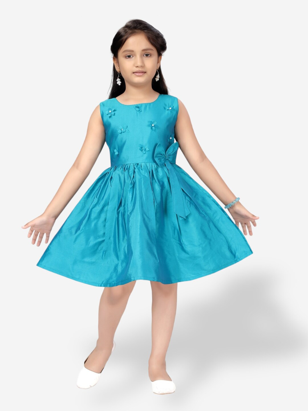 Aarika Sleeveless Fit & Flare Dress, Turquoise blue 
Aarika Sleeveless Fit & Flare Dress, Turquoise blue