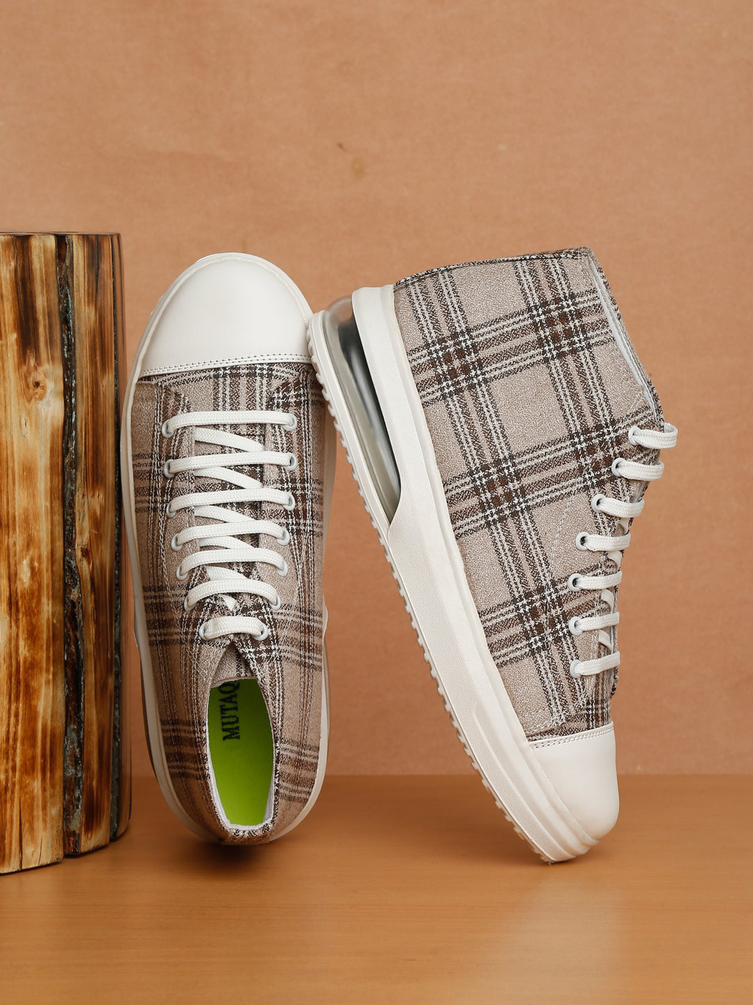 MUTAQINOTI Men Checked Lightweight Mid-Top Sneakers, Brown
MUTAQINOTI Men Checked Lightweight Mid-Top Sneakers, Brown