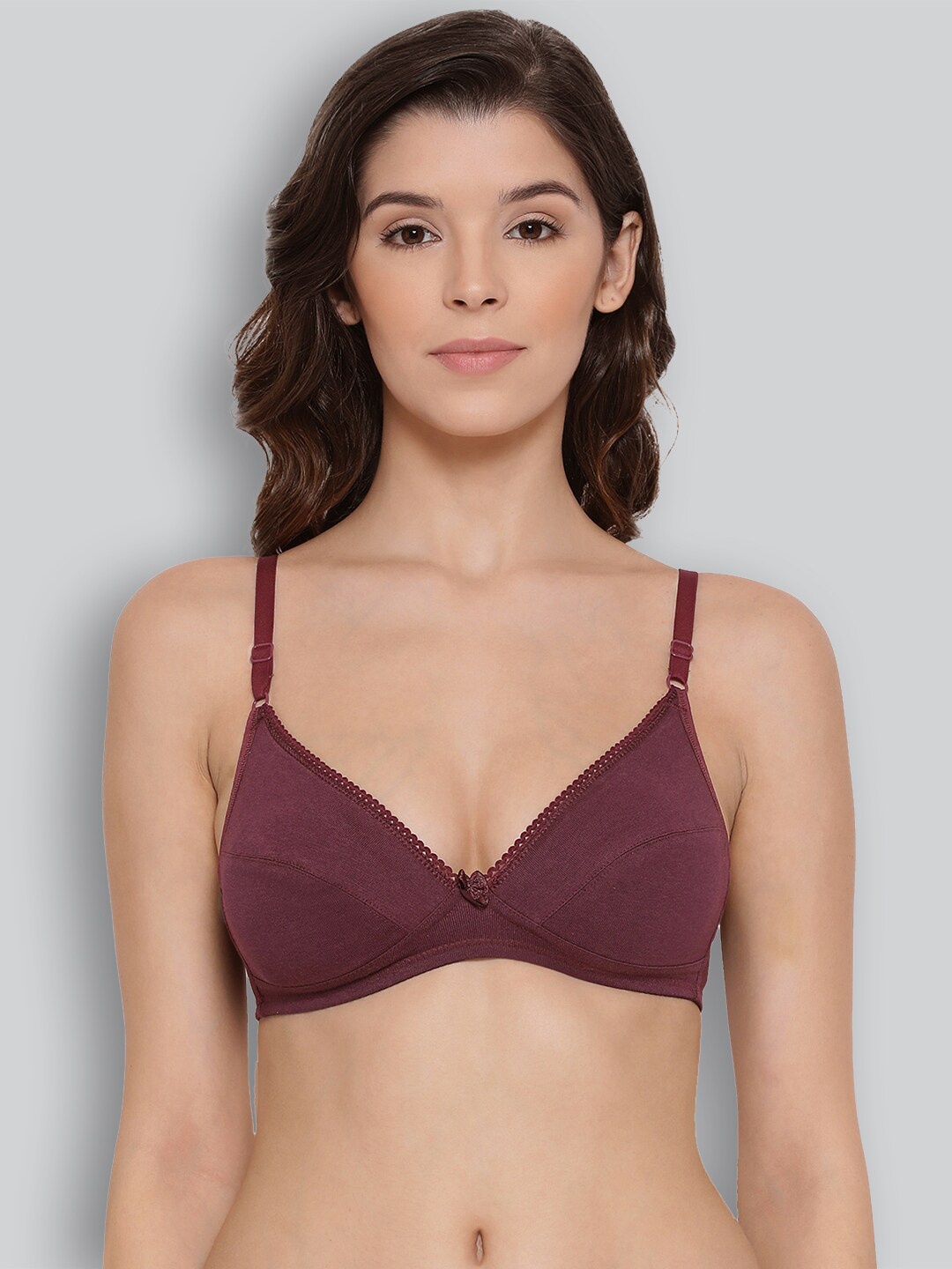 LYRA Medium Coverage Non Padded Seamless Premium Cotton Plunge Neckline Comfort Bra, Purple
LYRA Medium Coverage Non Padded Seamless Premium Cotton Plunge Neckline Comfort Bra, Purple