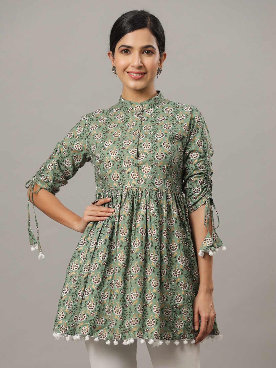 Indian Virasat Floral Print Mandarin Collar Pleated Longline Pure Cotton A-Line Top, Green
Indian Virasat Floral Print Mandarin Collar Pleated Longline Pure Cotton A-Line Top, Green