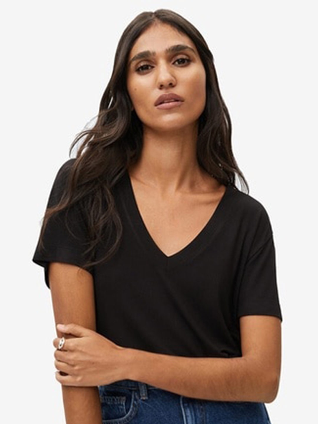 COLOR CAPITAL V-Neck Regular Top, Black