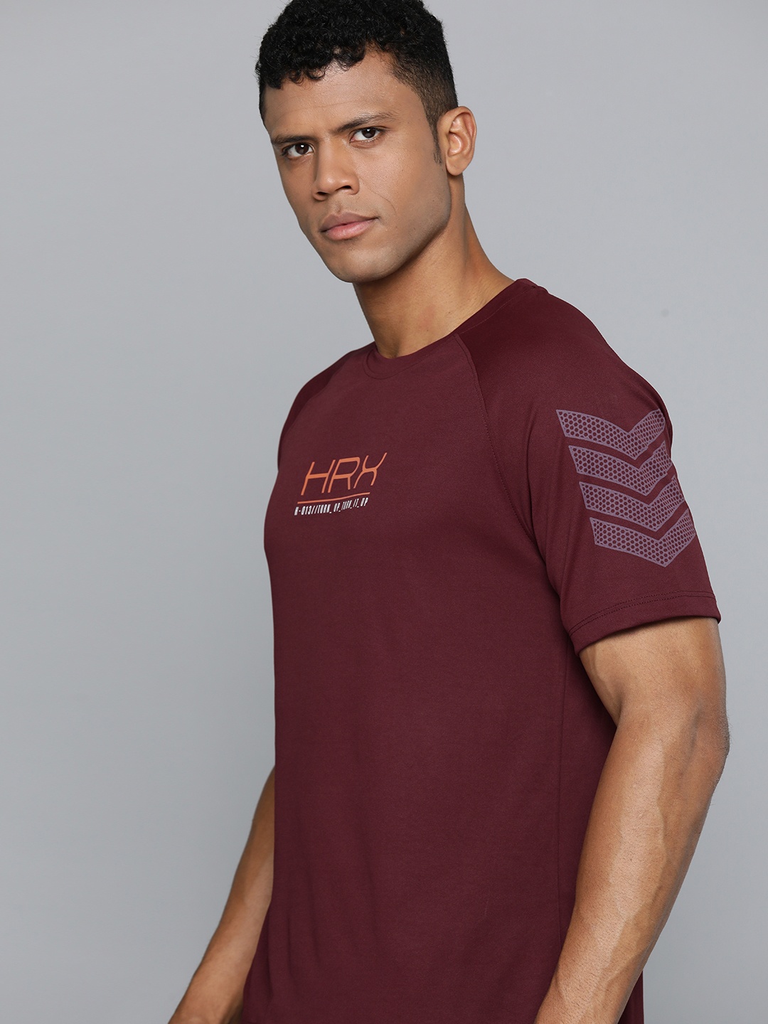 HRX by Hrithik Roshan Men Brand Logo Printed Rapid-Dry Training T-shirt, Maroon
HRX by Hrithik Roshan Men Brand Logo Printed Rapid-Dry Training T-shirt, Maroon