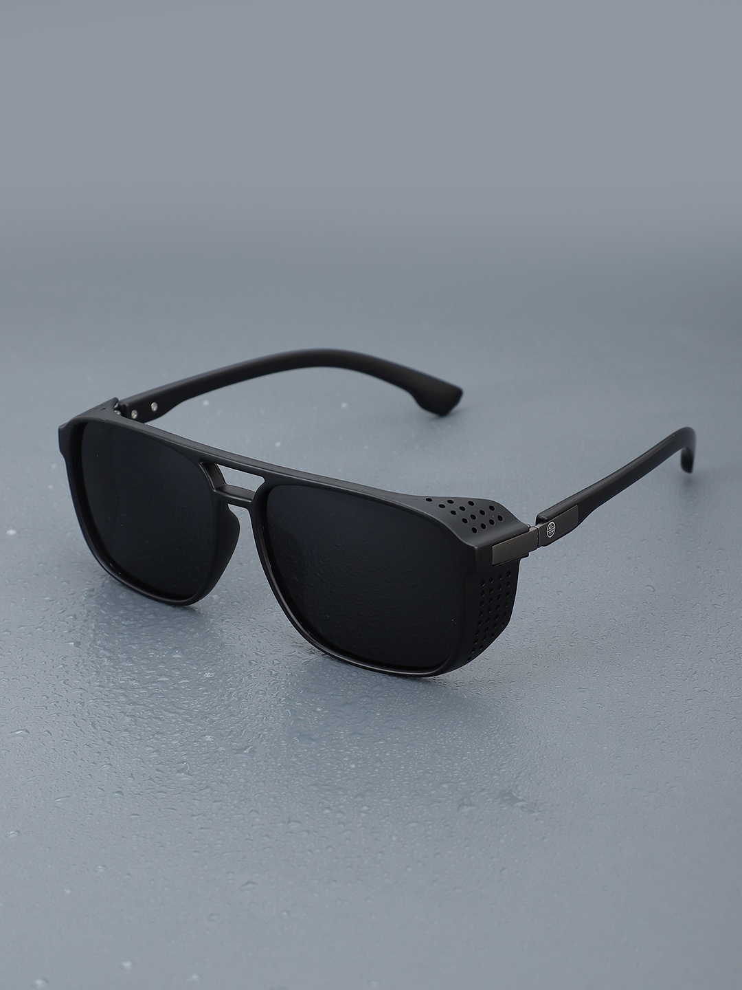Carlton London Premium Men Polarised & UV Protected Lens Square Sunglasses - CLSM168, Black
Carlton London Premium Men Polarised & UV Protected Lens Square Sunglasses - CLSM168, Black