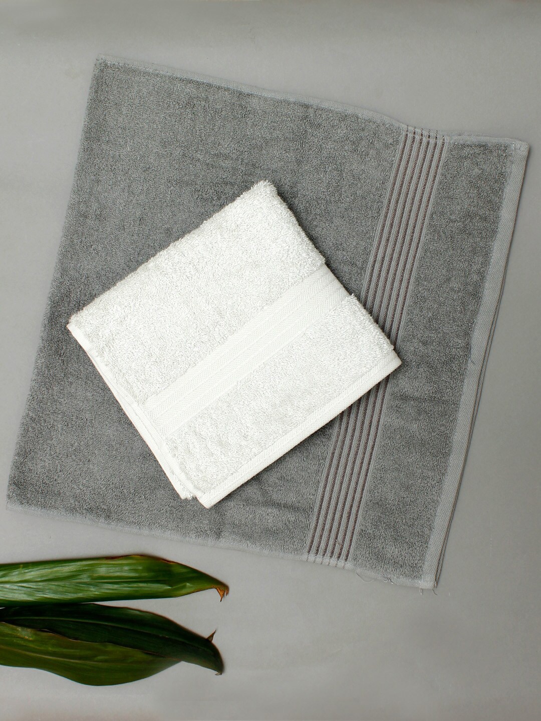 AVI Living White & Grey 4 Pcs Striped 600 GSM Pure Cotton Highly Absorbent Hand Towels
AVI Living White & Grey 4 Pcs Striped 600 GSM Pure Cotton Highly Absorbent Hand Towels