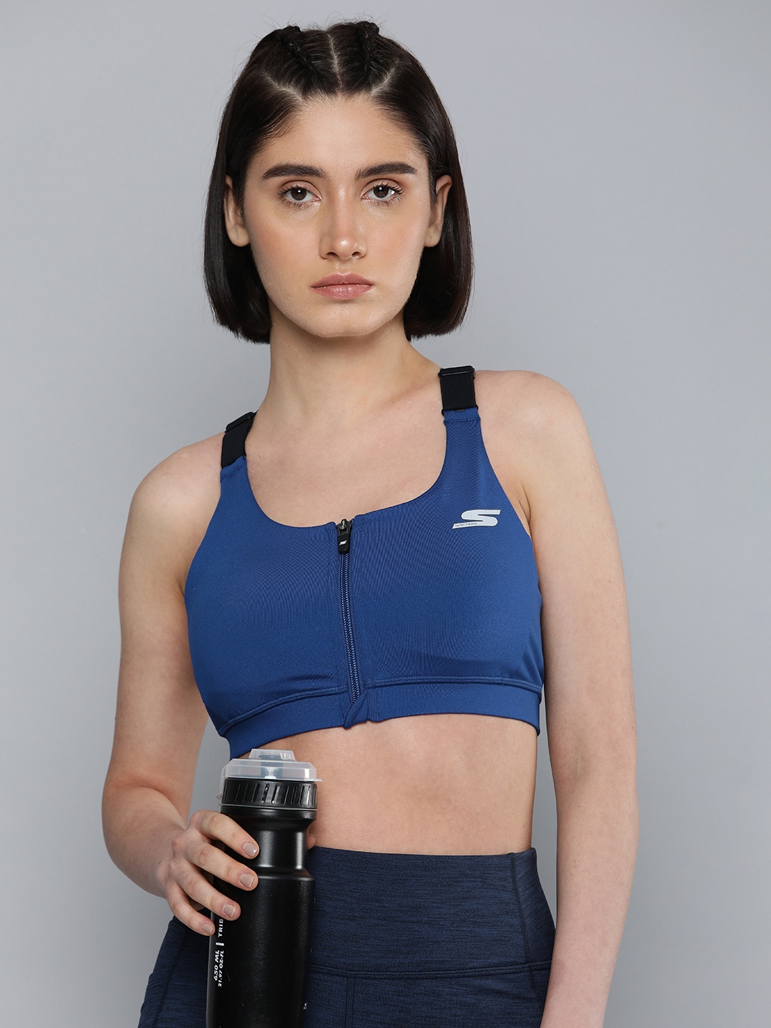 Skechers Printed Full Coverage UPF 40+ Moisture Wicking Workout Bra WBR143-BLW-BLUE/WHITE
Skechers Printed Full Coverage UPF 40+ Moisture Wicking Workout Bra WBR143-BLW-BLUE/WHITE