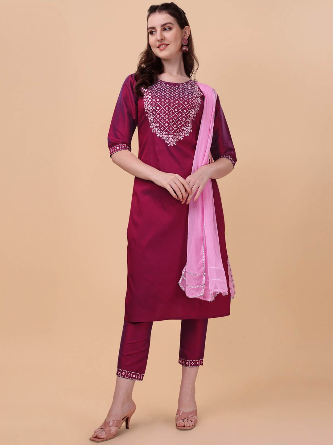 KALINI Ethnic Motifs Yoke Design Mirror Work Kurta with Trousers & Dupatta, Purple
KALINI Ethnic Motifs Yoke Design Mirror Work Kurta with Trousers & Dupatta, Purple