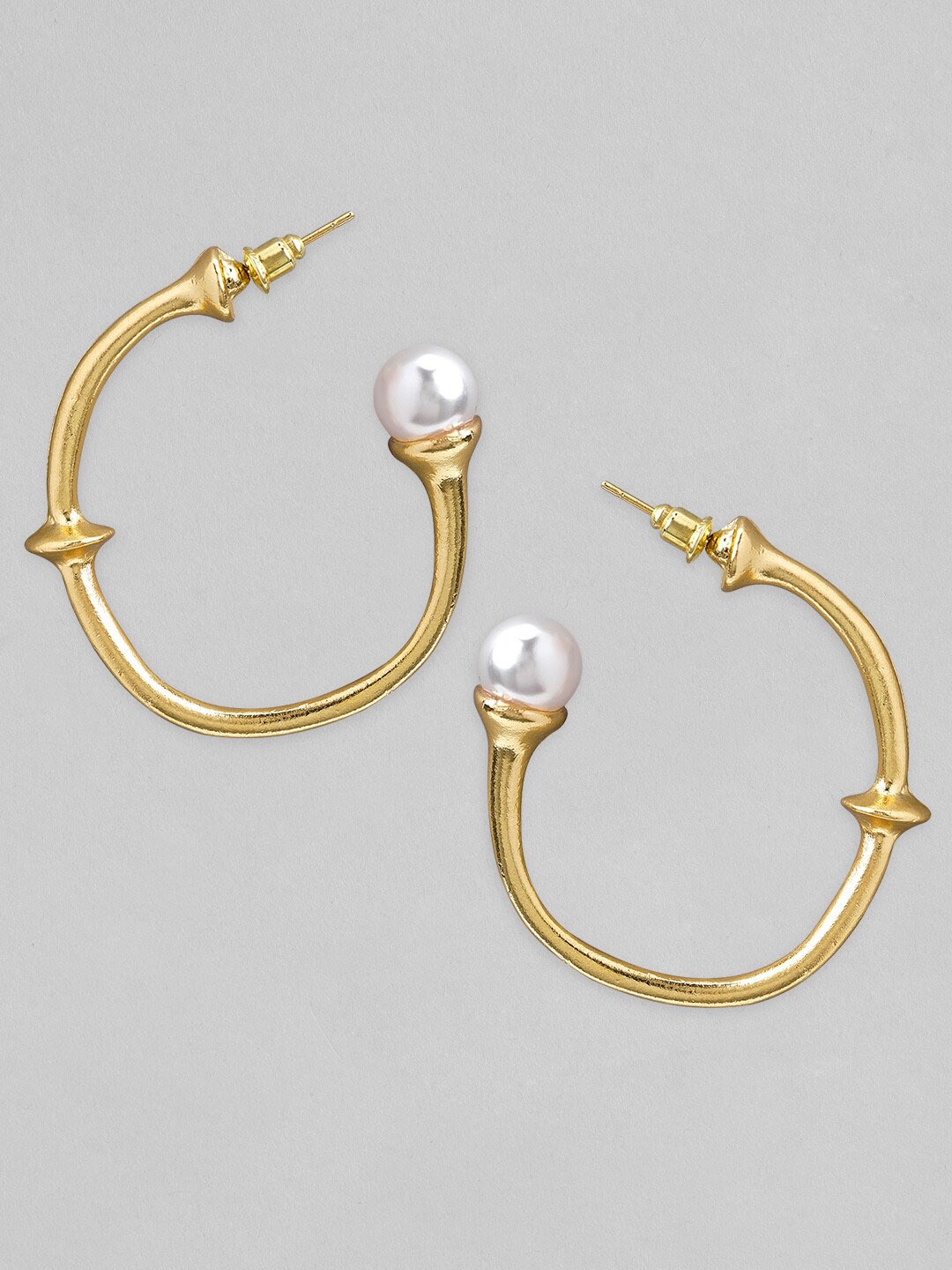 TOKYO TALKIES X rubans FASHION ACCESSORIES Gold-Plated Pearl Circular Half Hoop Earrings
TOKYO TALKIES X rubans FASHION ACCESSORIES Gold-Plated Pearl Circular Half Hoop Earrings