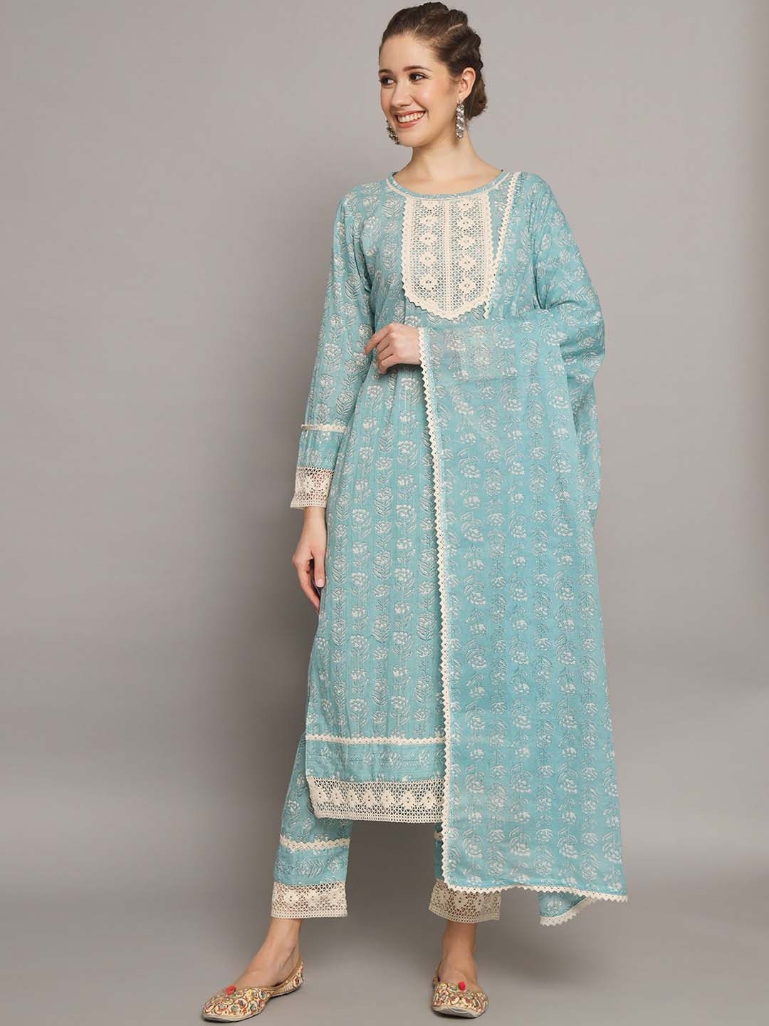 Silai Bunai Ethnic Motifs Printed Pure Cotton Kurta with Trousers & With Dupatta, Blue
Silai Bunai Ethnic Motifs Printed Pure Cotton Kurta with Trousers & With Dupatta, Blue