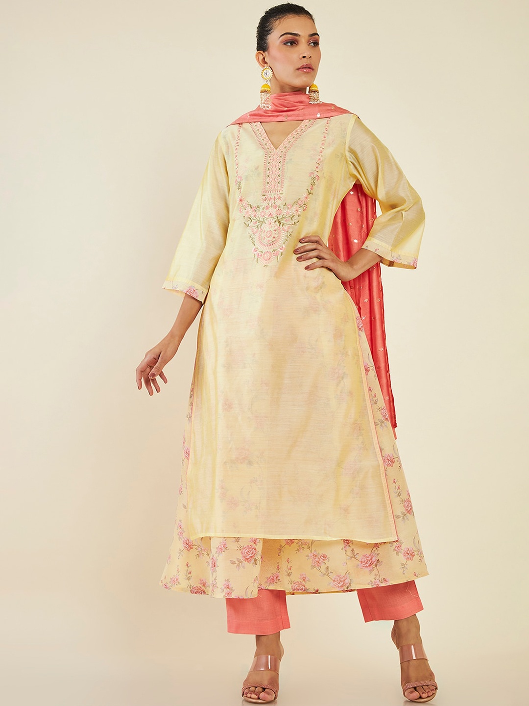 Soch Floral Embroidered Chanderi Cotton Layered A-Line Kurta with Trousers & Dupatta, Yellow
Soch Floral Embroidered Chanderi Cotton Layered A-Line Kurta with Trousers & Dupatta, Yellow