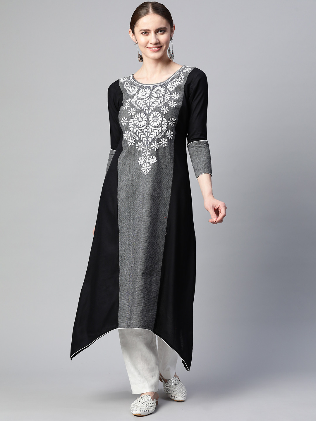 SHADES OF FAASHION Floral Embroidered Chikankari Floral Kurta, Grey 
SHADES OF FAASHION Floral Embroidered Chikankari Floral Kurta, Grey