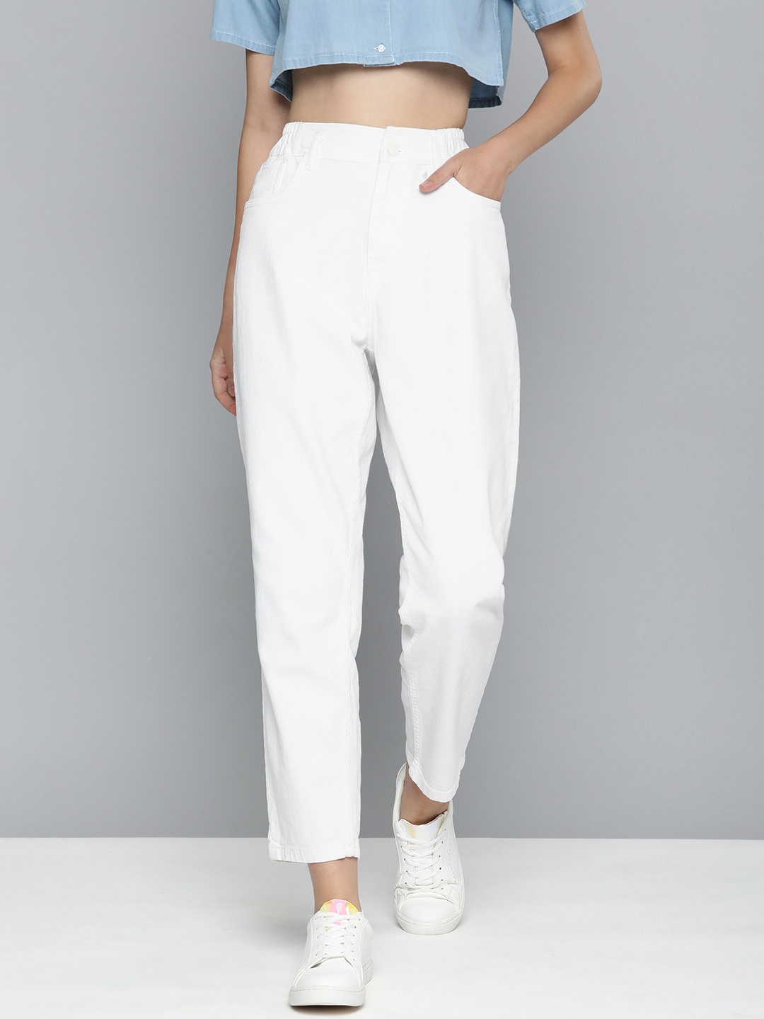 Mast & Harbour Women Boyfriend Fit High-Rise Mid-Rise Cropped Stretchable Jeans, White
Mast & Harbour Women Boyfriend Fit High-Rise Mid-Rise Cropped Stretchable Jeans, White
