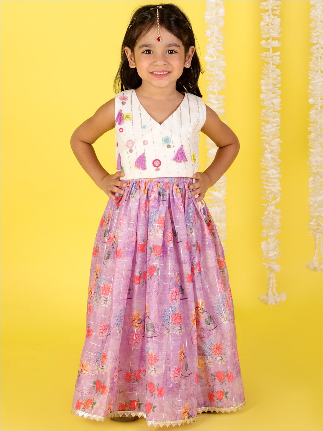LIL DRAMA Girls Purple & White Embroidered Mirror Work Ready to Wear Lehenga & Choli
LIL DRAMA Girls Purple & White Embroidered Mirror Work Ready to Wear Lehenga & Choli
