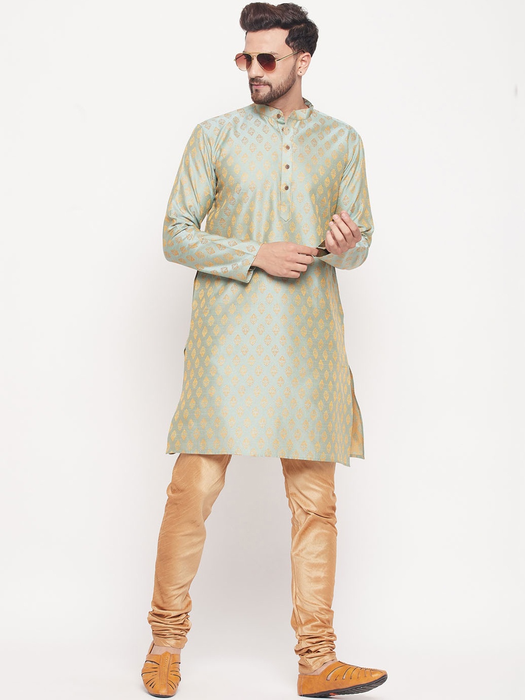 VASTRAMAY Ethnic Motifs Woven Design Jacquard Weave Straight Kurta with Churidar, Sea green
VASTRAMAY Ethnic Motifs Woven Design Jacquard Weave Straight Kurta with Churidar, Sea green