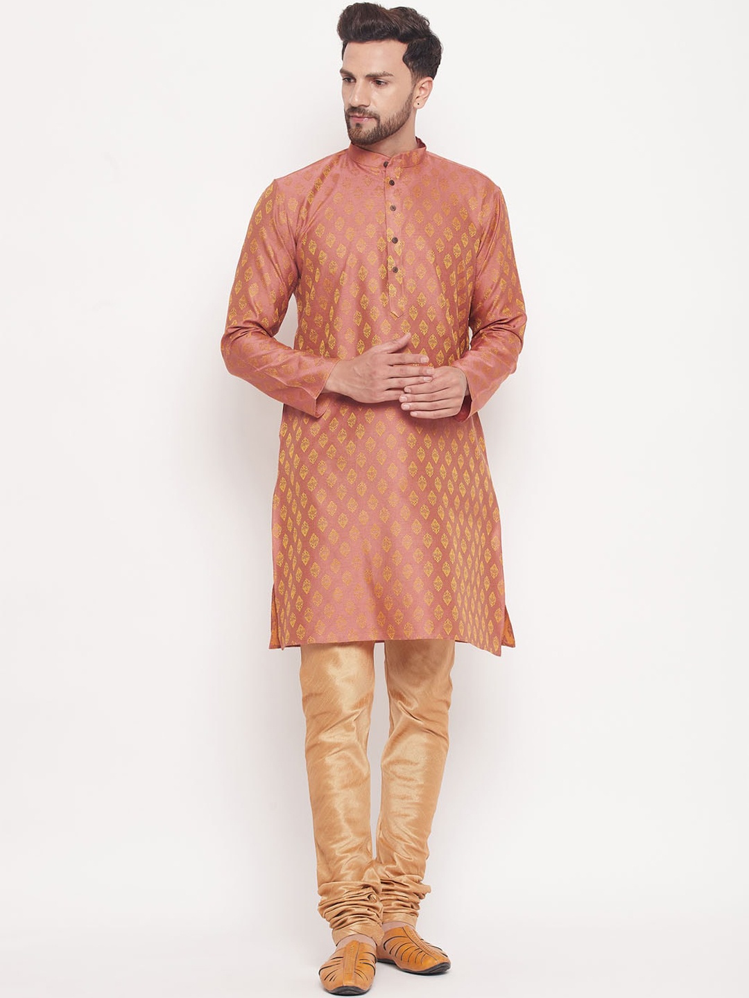 VASTRAMAY Men Ethnic Motifs Woven Design Jacquard Straight Kurta with Churidar, Mauve
VASTRAMAY Men Ethnic Motifs Woven Design Jacquard Straight Kurta with Churidar, Mauve