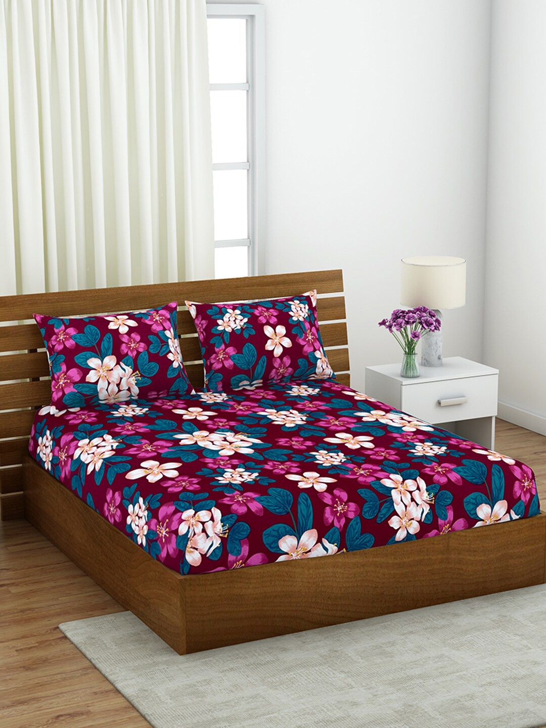 Welspun Shimmer Maroon & Pink Floral 120 TC Cotton Queen Bedsheet With 2 Pillow Covers
Welspun Shimmer Maroon & Pink Floral 120 TC Cotton Queen Bedsheet With 2 Pillow Covers